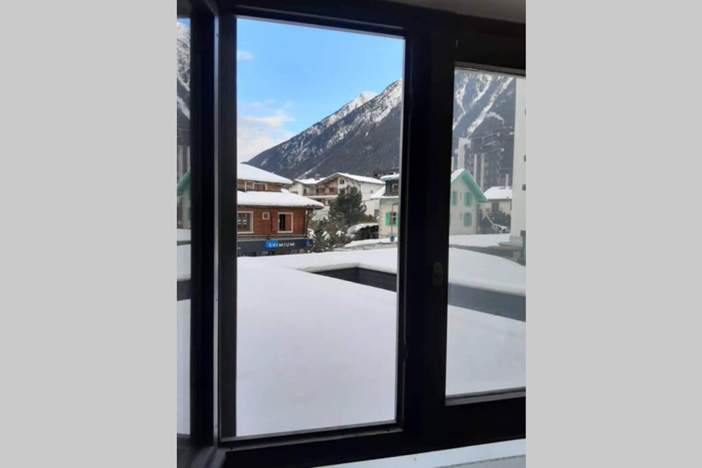 Appartamento Chamonix centre - WIFI - Parking - Rés Aiguille du midi Esterno foto